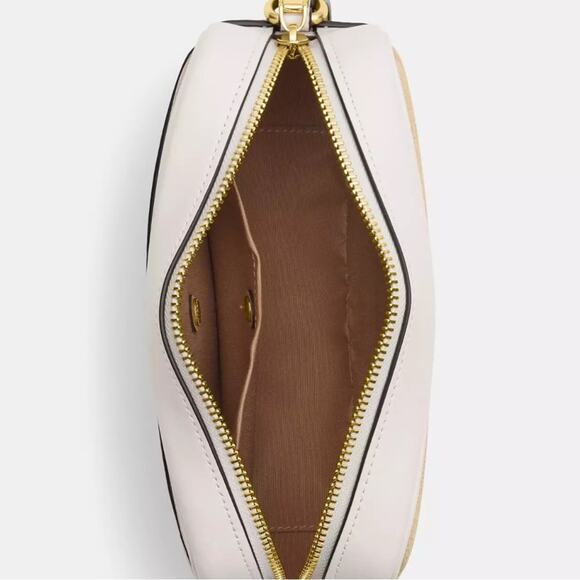 💃NWT Coach Mini Jamie Camera Bag In Signature Canvas With Heart Print - Picture 6 of 8